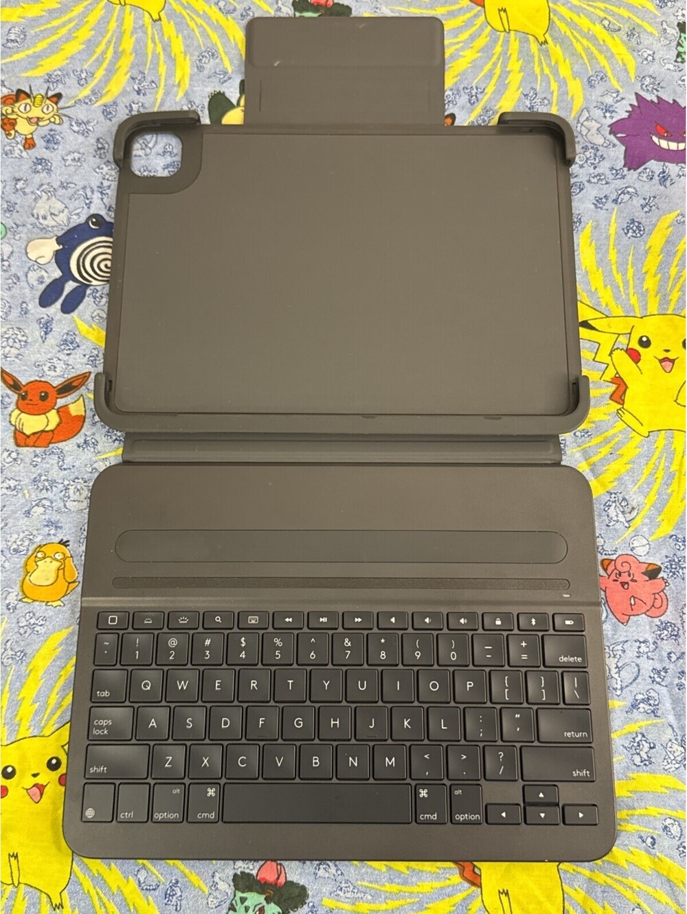 Logitech Slim Folio Pro (YR0070) - Bluetooth Keyboard For iPad Pro